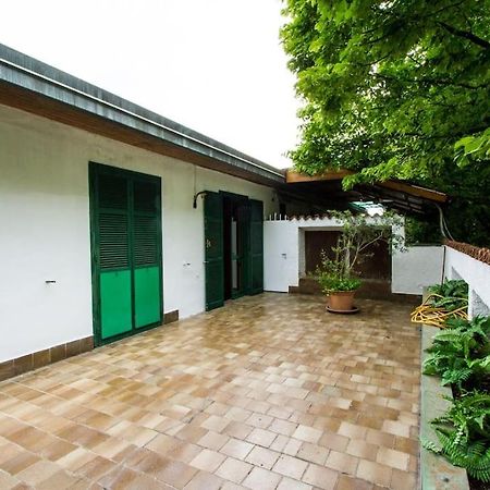 Casa Su Lago Privato A Due Passi Da Milano เซกราเต ภายนอก รูปภาพ